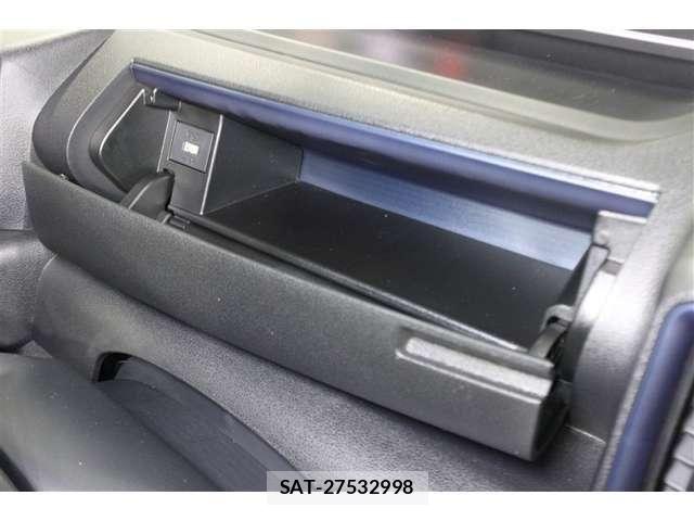 Daihatsu TANTO CUSTOM 2025-02 8210605-24