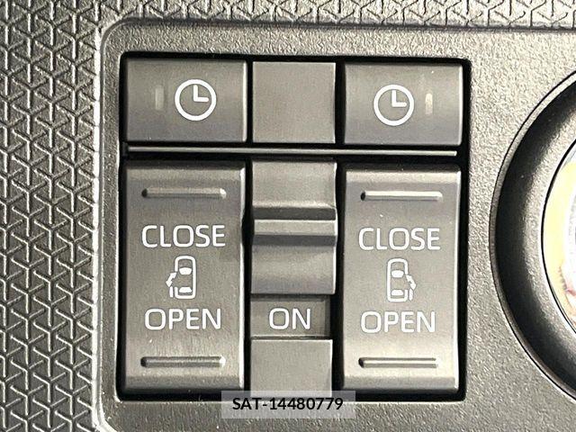 Daihatsu TANTO CUSTOM 2026-01 8210597-5