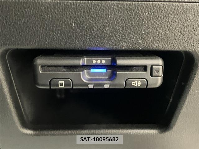 Daihatsu TANTO CUSTOM 2014-04 8210648-12
