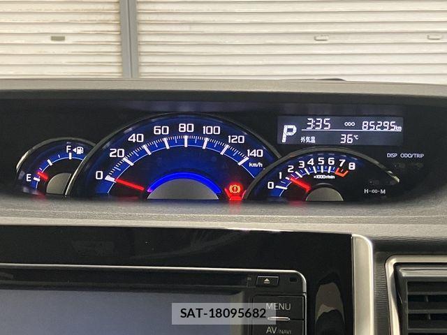 Daihatsu TANTO CUSTOM 2014-04 8210648-28