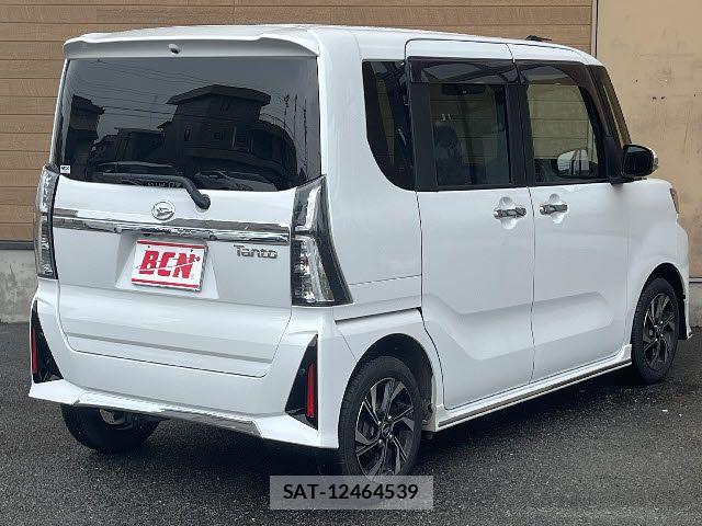 Daihatsu TANTO CUSTOM 2023-07 8210604-2