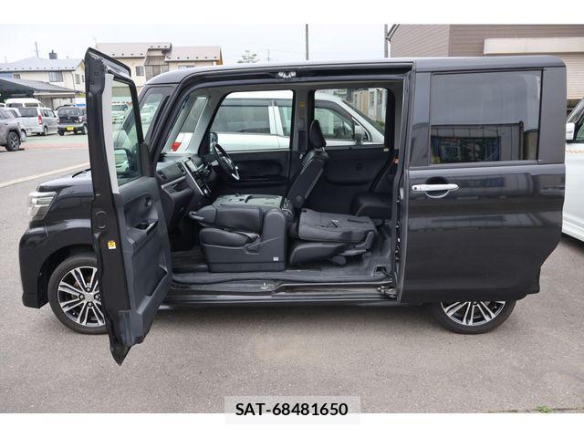 Daihatsu TANTO CUSTOM 2018-05 8210598-17