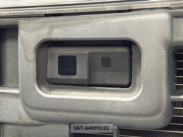 Daihatsu TANTO CUSTOM 2015-02 8210619-3