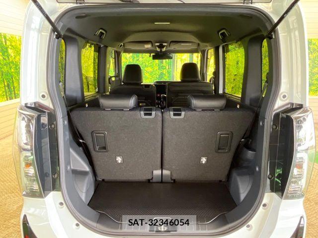 Daihatsu TANTO CUSTOM 2023-09 8210601-10