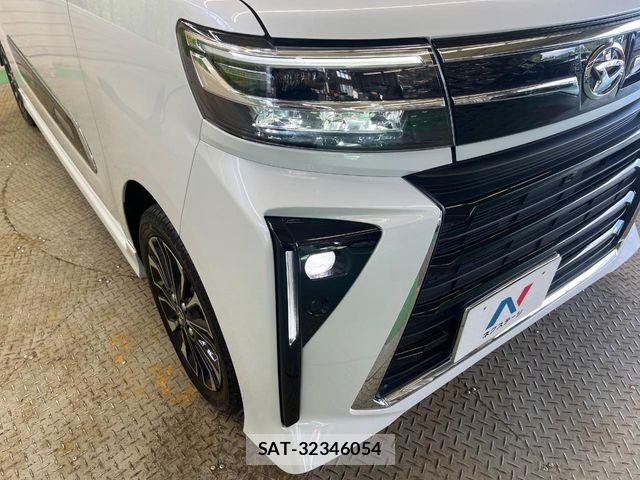 Daihatsu TANTO CUSTOM 2023-09 8210601-11