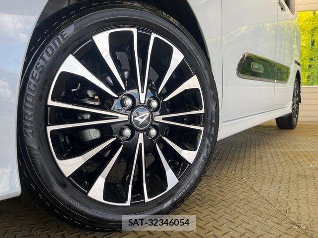 Daihatsu TANTO CUSTOM 2023-09 8210601-12