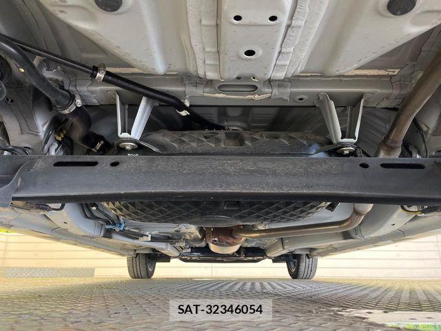 Daihatsu TANTO CUSTOM 2023-09 8210601-18