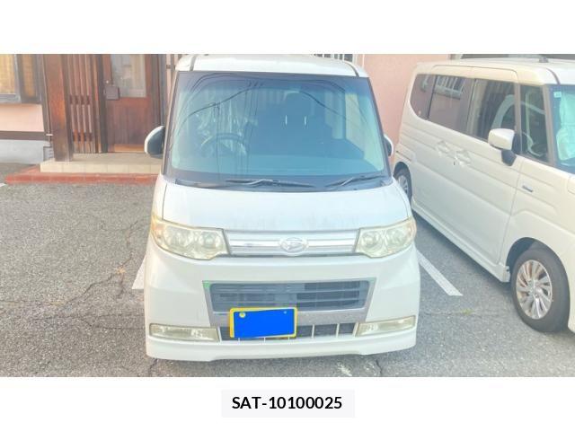 Daihatsu TANTO CUSTOM 2010-02 8210661-0