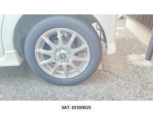 Daihatsu TANTO CUSTOM 2010-02 8210661-5