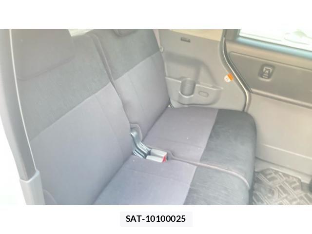 Daihatsu TANTO CUSTOM 2010-02 8210661-7