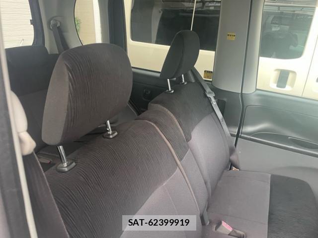Daihatsu TANTO CUSTOM 2010-08 8210658-9