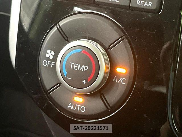 Daihatsu TANTO CUSTOM 2014-02 8210631-6