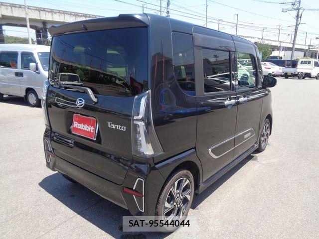 Daihatsu TANTO CUSTOM 2022-02 8210613-6