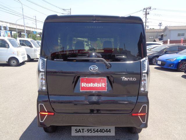 Daihatsu TANTO CUSTOM 2022-02 8210613-7