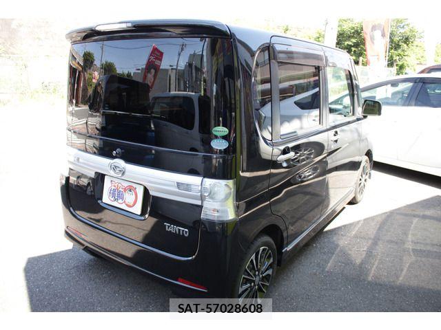 Daihatsu TANTO CUSTOM 2013-01 8210650-17