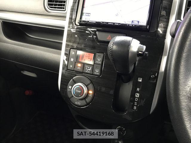 Daihatsu TANTO CUSTOM 2015-10 8210630-25