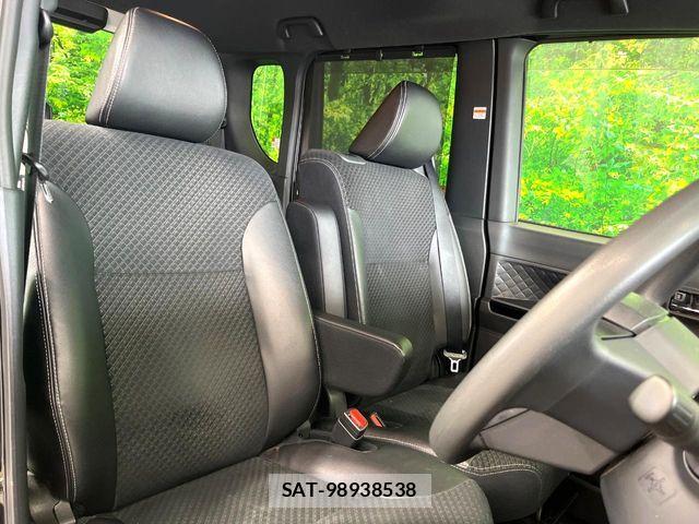 Daihatsu TANTO CUSTOM 2021-07 8210617-8