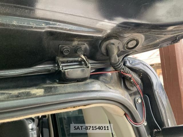 Daihatsu TANTO CUSTOM 2009-10 8232116-17