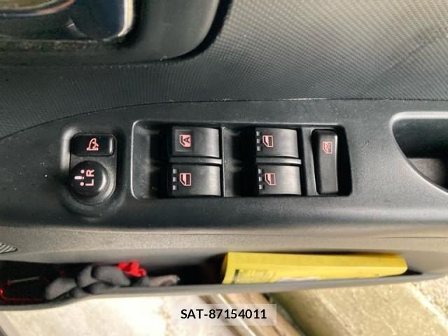 Daihatsu TANTO CUSTOM 2009-10 8232116-21