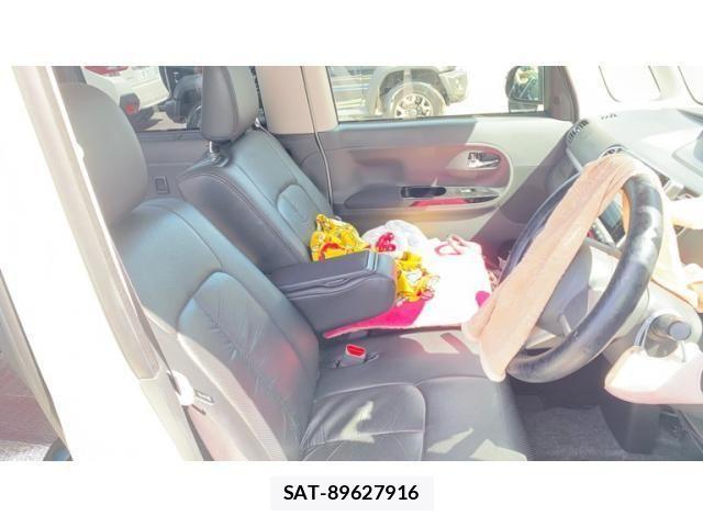 Daihatsu TANTO CUSTOM 2014-01 8232090-11