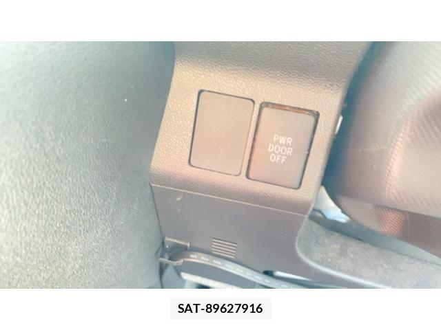 Daihatsu TANTO CUSTOM 2014-01 8232090-19