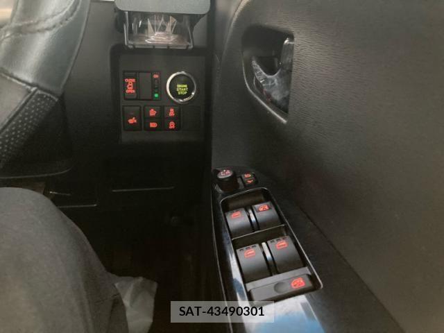 Daihatsu TANTO CUSTOM 2017-03 8232089-14