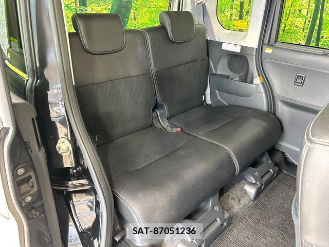 Daihatsu TANTO CUSTOM 2017-08 8232080-8