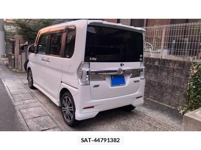 Daihatsu TANTO CUSTOM 2014-03 8232102-3