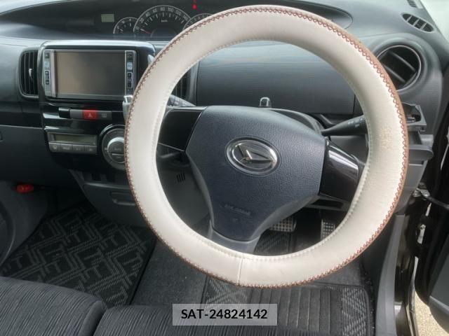 Daihatsu TANTO CUSTOM 2010-09 8232105-11