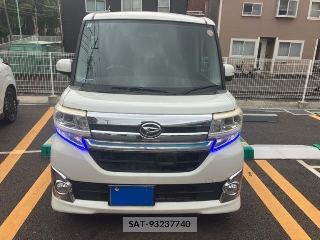 Daihatsu TANTO CUSTOM 2014-06 8232100-0