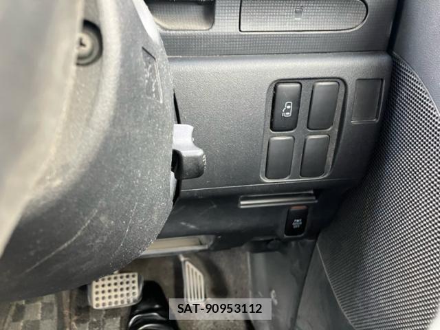 Daihatsu TANTO CUSTOM 2011-10 8232103-10