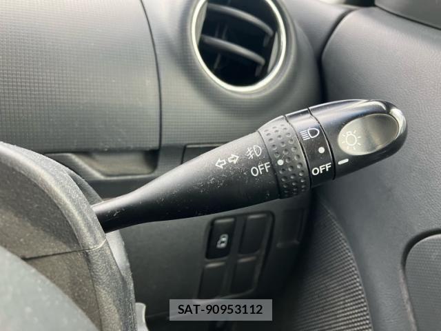 Daihatsu TANTO CUSTOM 2011-10 8232103-8