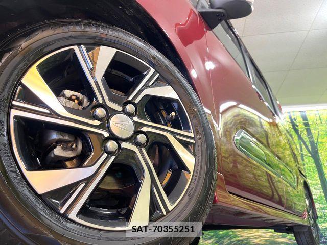 Daihatsu TANTO CUSTOM 2021-03 8246911-12