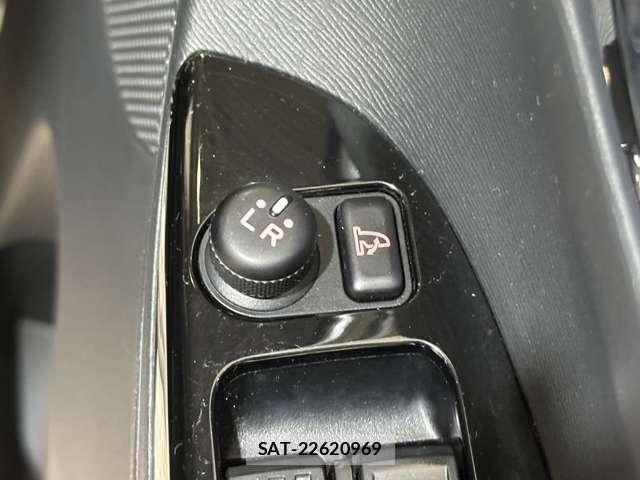 Daihatsu TANTO CUSTOM 2013-12 8246917-15