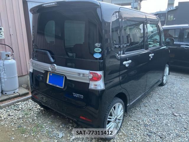 Daihatsu TANTO CUSTOM 2011-11 8246919-2