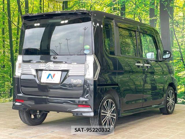Daihatsu TANTO CUSTOM 2018-04 8246915-16