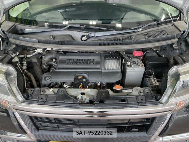 Daihatsu TANTO CUSTOM 2018-04 8246915-17