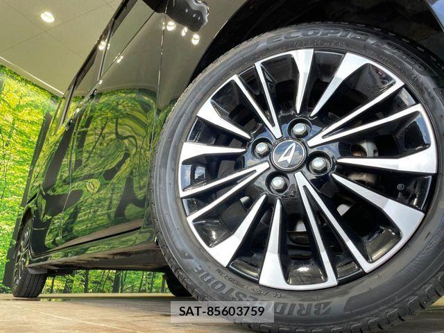 Daihatsu TANTO CUSTOM 2023-01 8246903-12