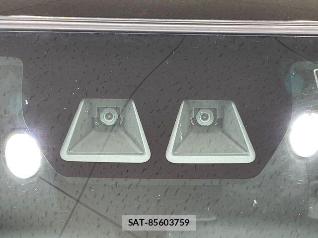Daihatsu TANTO CUSTOM 2023-01 8246903-4