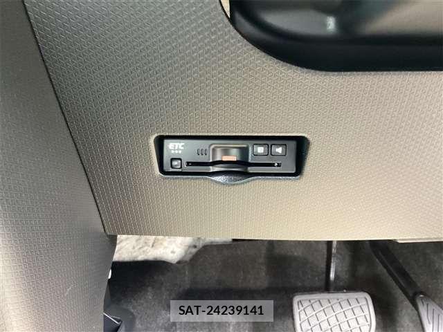 Daihatsu TANTO CUSTOM 2025-10 8317539-6