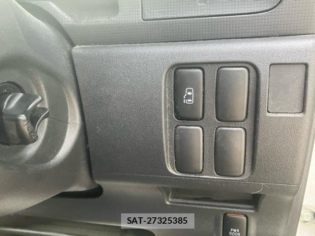 Daihatsu TANTO CUSTOM 2011-05 8317611-20