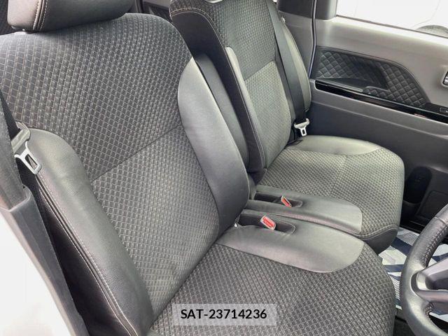 Daihatsu TANTO CUSTOM 2019-07 8317576-7