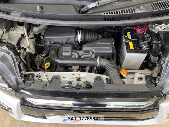 Daihatsu TANTO CUSTOM 2020-03 8317584-17