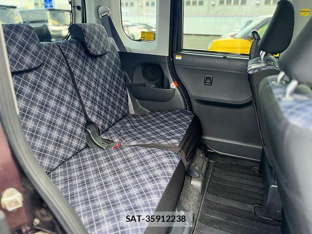 Daihatsu TANTO CUSTOM 2014-06 8317597-9