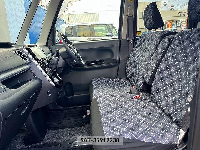 Daihatsu TANTO CUSTOM 2014-06 8317597-18