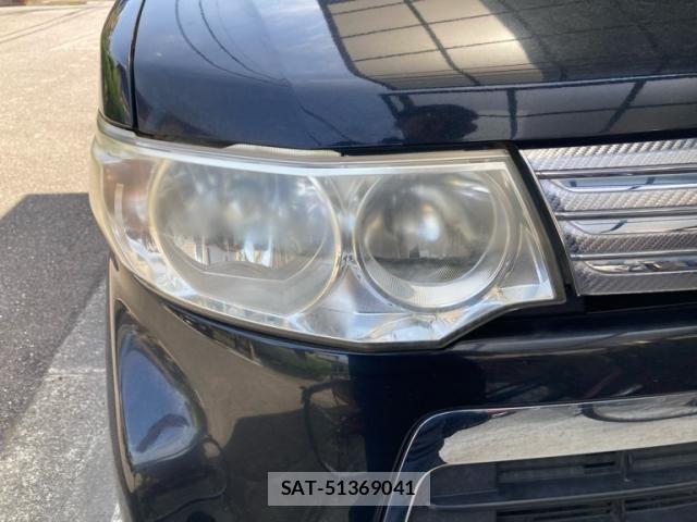 Daihatsu TANTO CUSTOM 2011-01 8317603-2