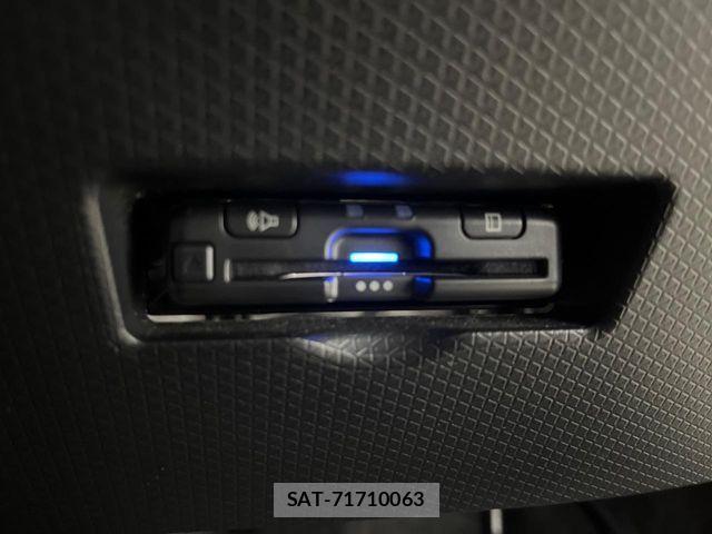 Daihatsu TANTO CUSTOM 2022-01 8317565-5