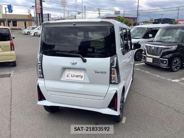 Daihatsu TANTO CUSTOM 2025-10 8317542-4