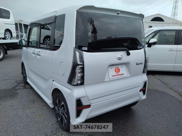 Daihatsu TANTO CUSTOM 2020-11 8317577-3