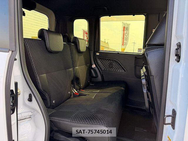 Daihatsu TANTO CUSTOM 2021-10 8317570-9